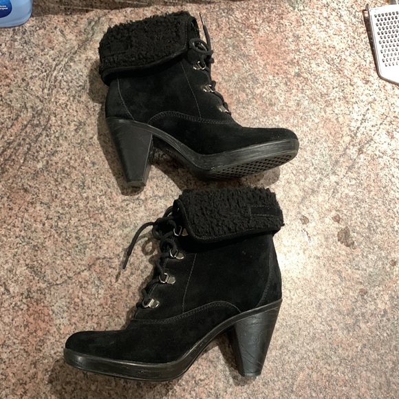 Aerosoles faux fur lace up black booties size 6 - Picture 4 of 11